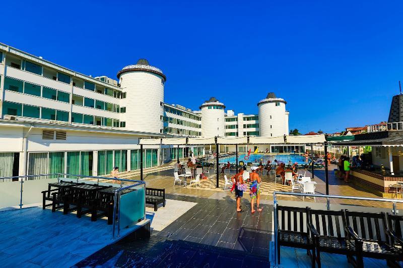 Royal Towers Hotel Kiris Exteriér fotografie