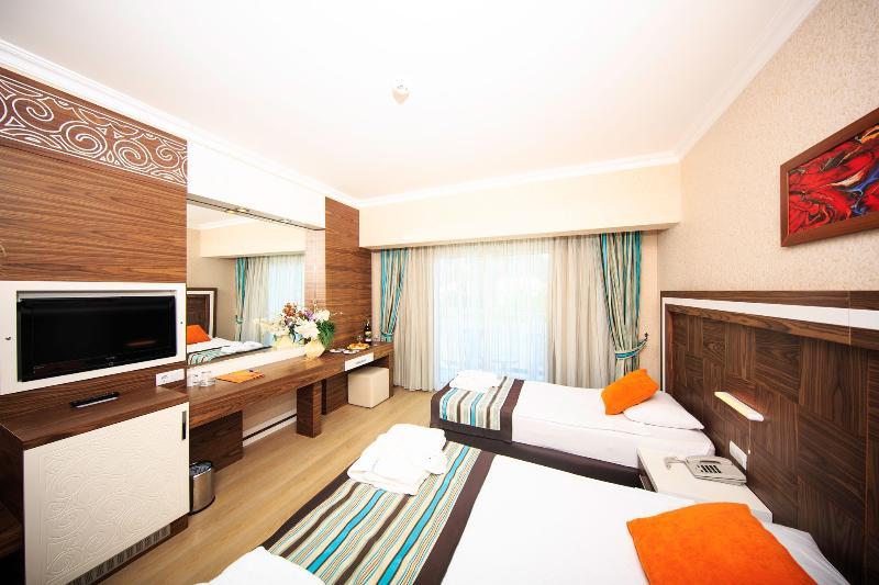 Royal Towers Hotel Kiris Exteriér fotografie